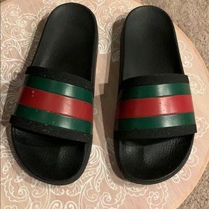 GUCCI slides
